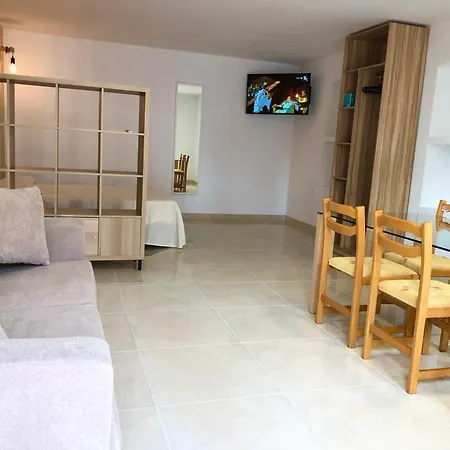 Aparthotel La Paloma Carmen Teresa